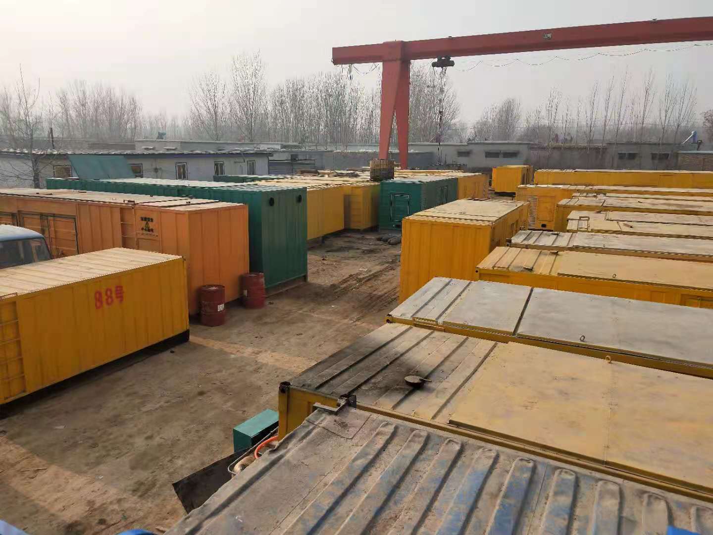 龙圩租赁发电机-灰尘、风沙对柴油发电机组造成哪些不良影响？