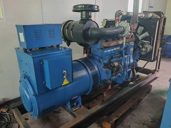 龙圩100kW柴油发电机组使用多级机油有哪些优缺点？